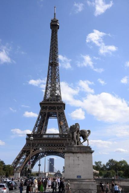 Eiffel Tower Oasis 30m From Eiffel Tower Paris